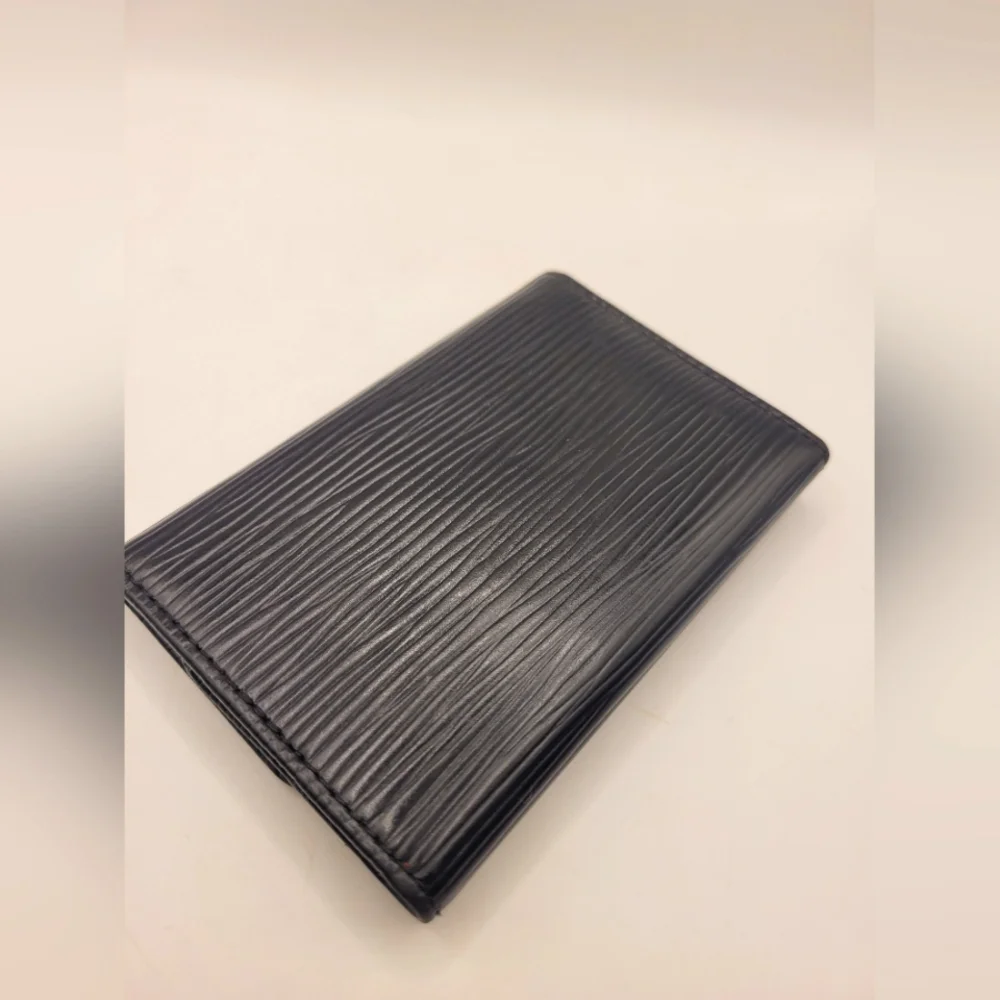 Louis Vuitton Epi Leather Black 6 Key Ring